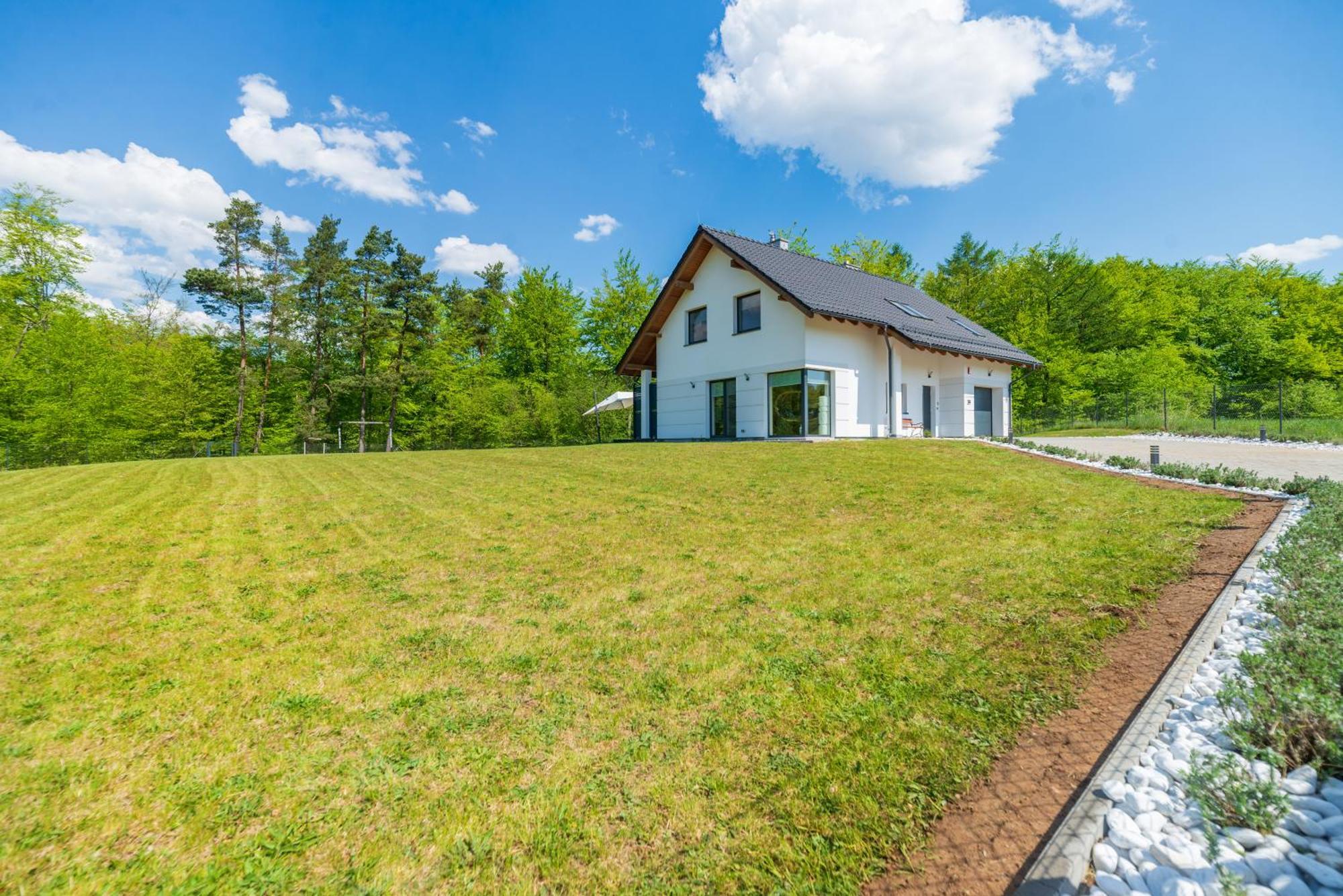 Вилла Cosy Place With Sauna In Peaceful Surroundings Nowe Czaple  Экстерьер фото