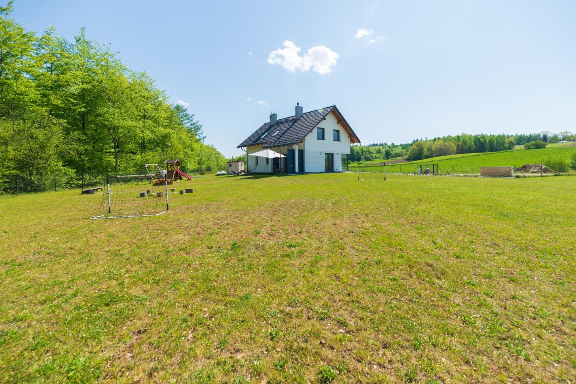 Вилла Cosy Place With Sauna In Peaceful Surroundings Nowe Czaple  Экстерьер фото